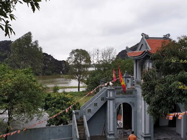 CHÙA PHẬT ĐẠO NHO BIỂU TƯỢNG CHO SỰ HÒA QUYỆN TAM GIÁO TẠI VIỆT NAM