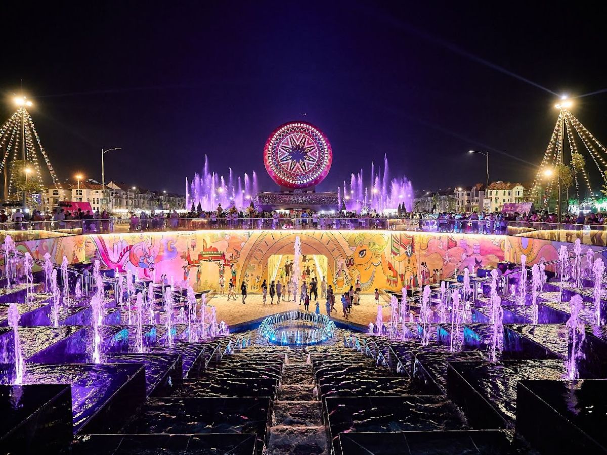 Các chương trình giải trí tại Sun World Hà Nam thường diễn ra sôi nổi vào cuối tuần.