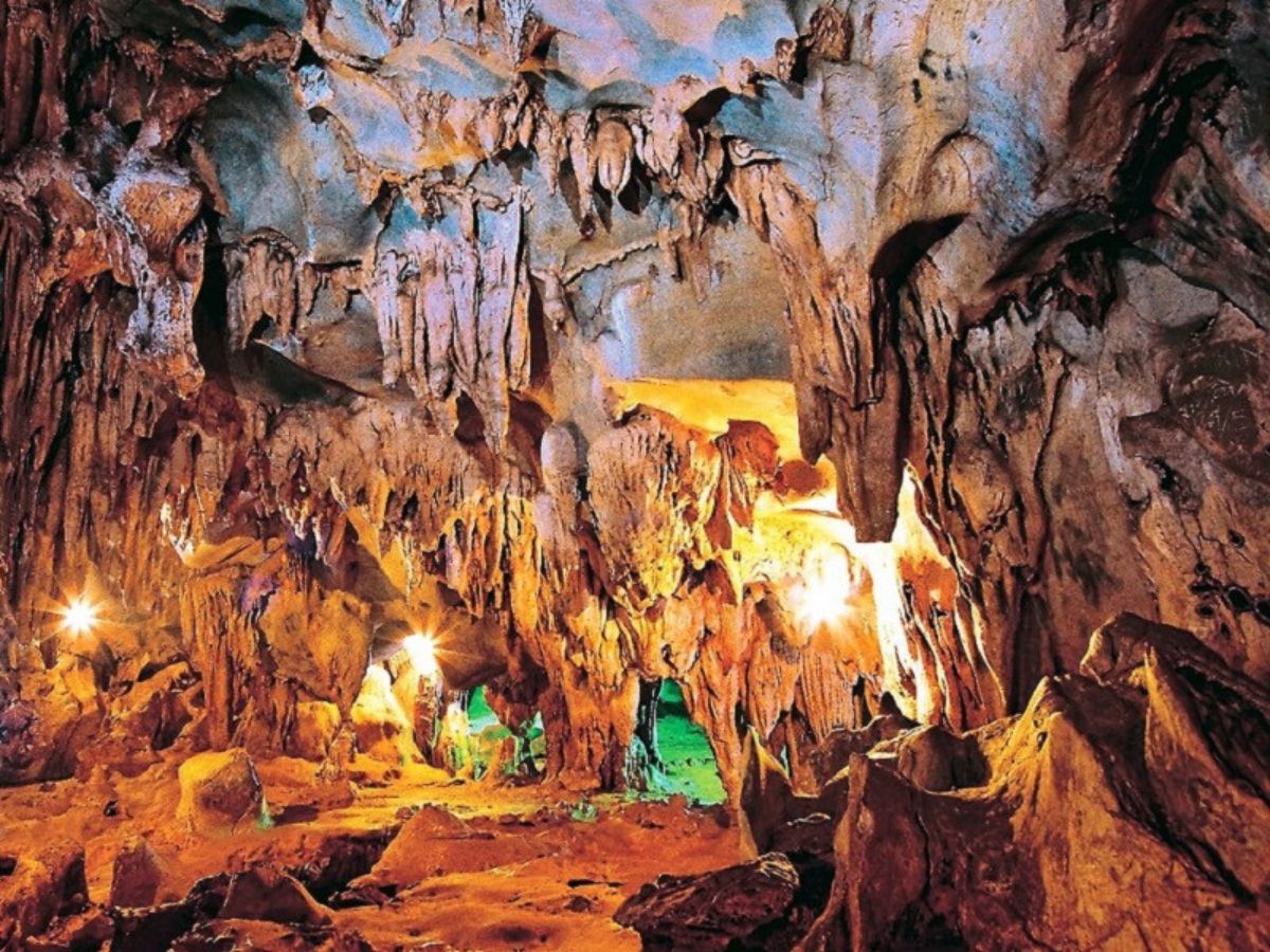Ngũ Động Sơn là điểm đến thiên nhiên phù hợp cho gia đình với trải nghiệm khám phá nhẹ nhàng.