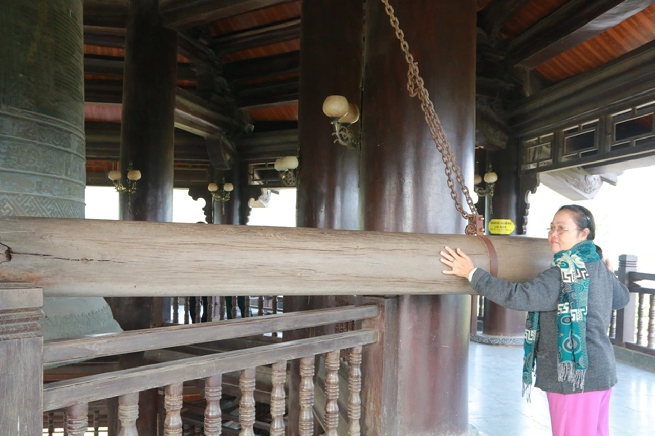 Đại hồng chung ở chùa Bái Đính chỉ rung vào các ngày lễ lớn như: Lễ khai hội chùa, lễ Phật đản…