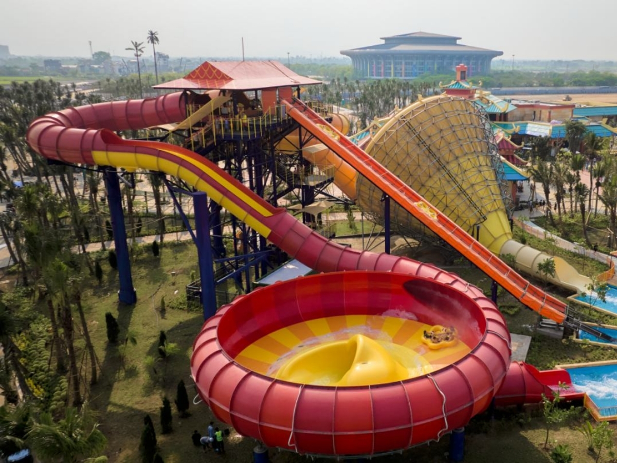 Sun World Ha Nam là tổ hợp vui chơi giải trí với nhiều trò chơi hiện đại, thú vị.