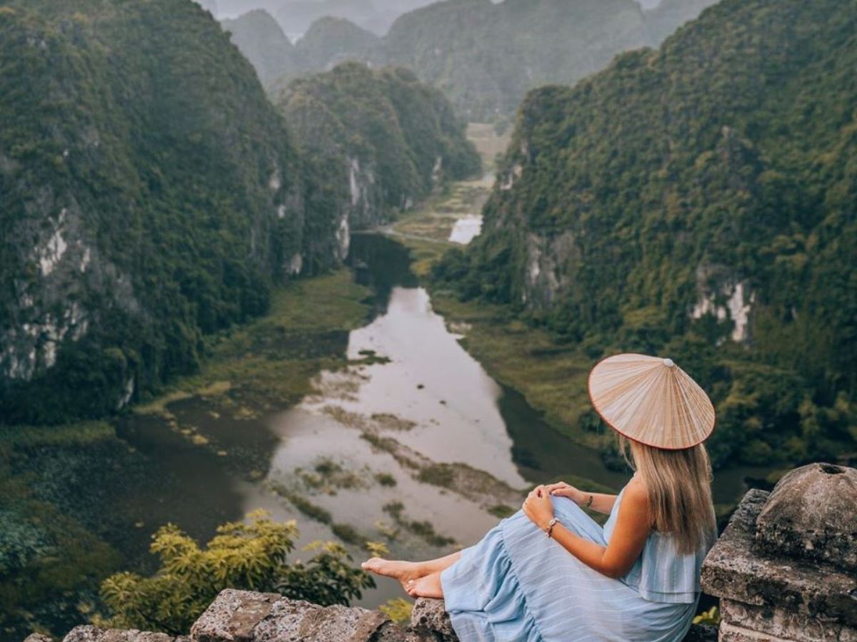 Hang Múa, điểm check in “hot hit” của Ninh Bình. (Nguồn: Sưu tầm)