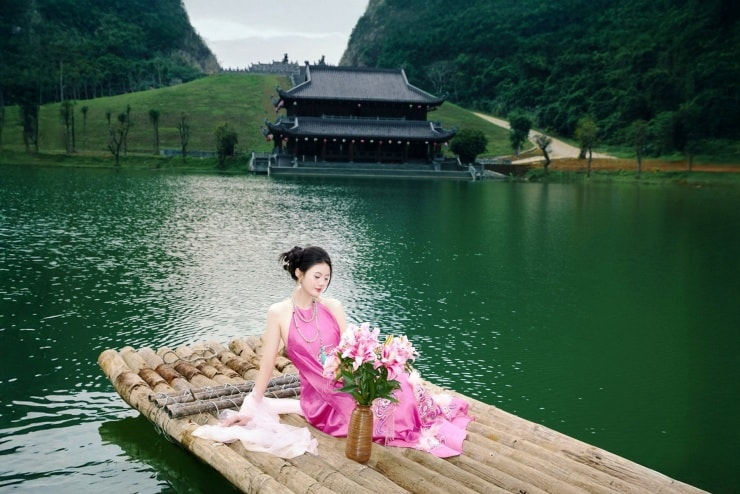 Thung Ui là địa điểm chụp ảnh cổ trang nổi tiếng.