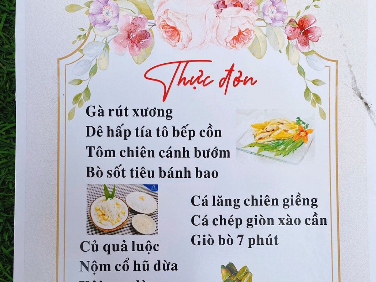 Thực đơn đa dạng các món tại nhà hàng Tuấn Tú. 