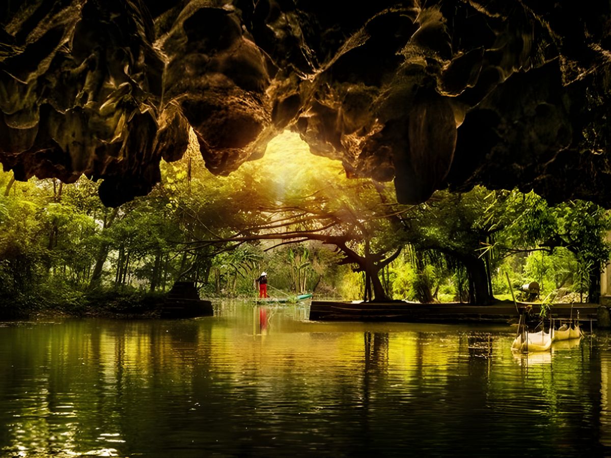 Hành trình chiêm ngưỡng cảnh đẹp hang Ba Giọt Tràng An.