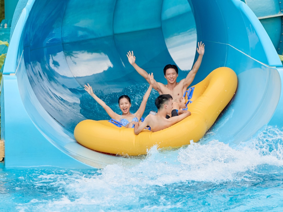 Du khách không nên bỏ lỡ cơ hội đổi gió tại Sun World Ha Nam – thiên đường giải trí sầm mầm bậc nhất khu vực.