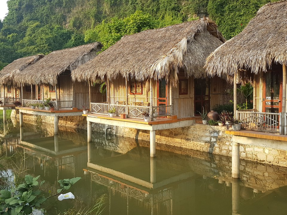 Sự riêng tư của mỗi bungalow được tối ưu hóa bằng khoảng cách giữa các khối nhà và các rặng cây bao quanh. (Nguồn: Sưu tầm)