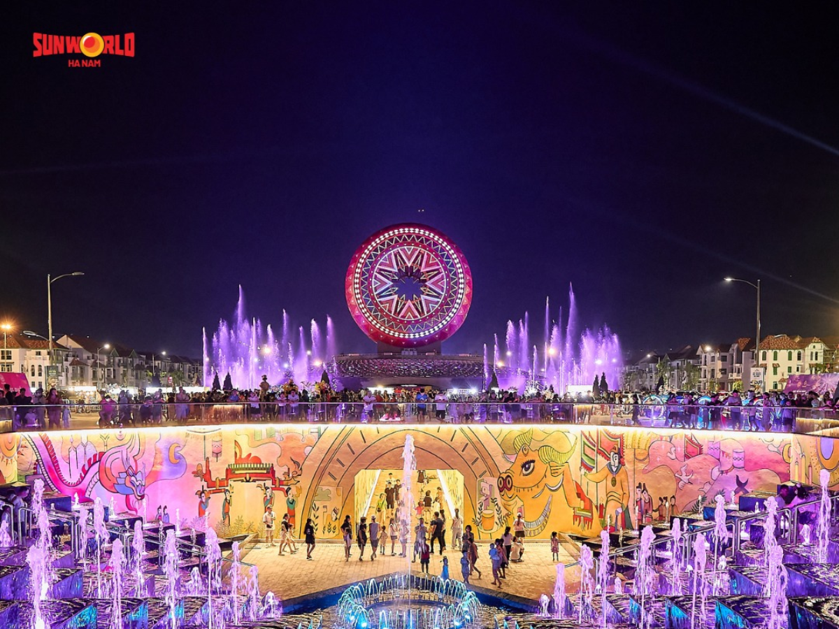 Mùa lễ hội nhộn nhịp tại Sun World Ha Nam.