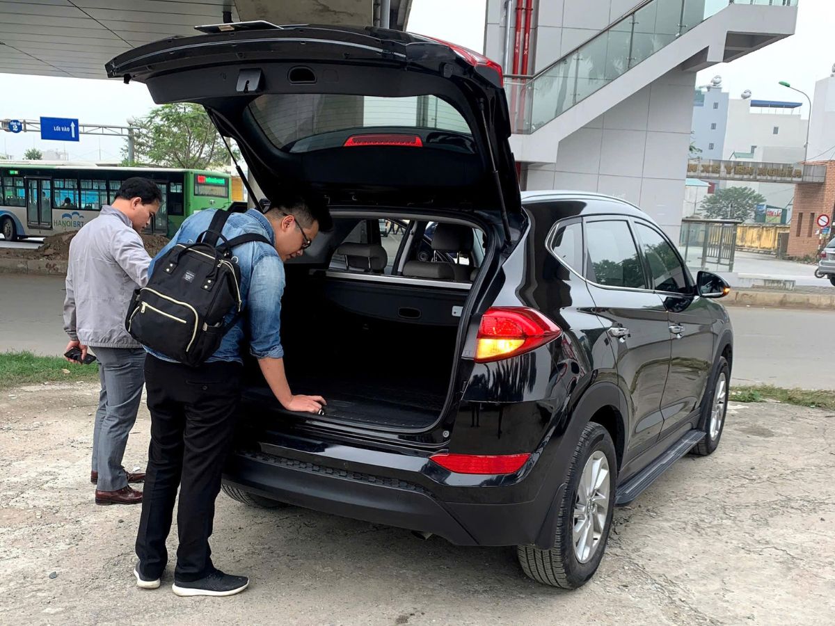 Nên thuê ô tô tự lái ở Ninh Bình khi đi du lịch cùng nhóm đông và chủ động lịch trình đến nhiều điểm cách xa nhau. (Nguồn: Sưu tầm)
