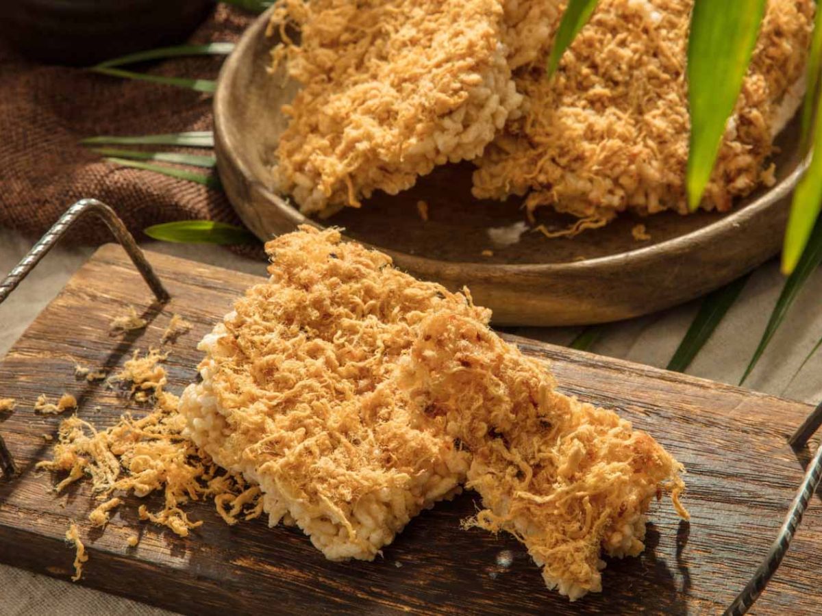 Những miếng cơm cháy vàng giòn tạo nên hương vị đặc trưng của ẩm thực Ninh Bình. (Nguồn: Sưu tầm)
