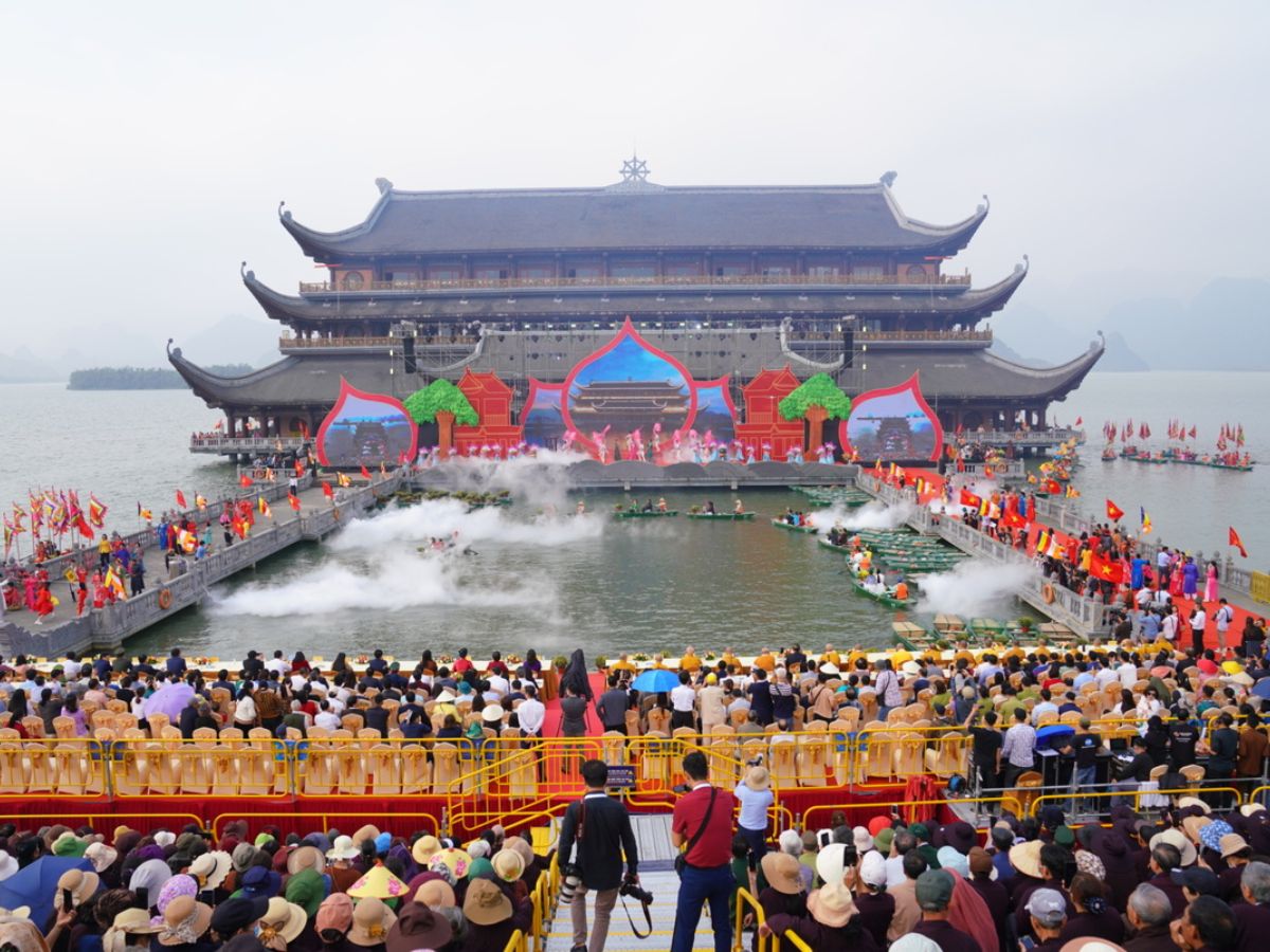 Hà Nam sở hữu nhiều lễ hội truyền thống gắn với di tích, tín ngưỡng và đời sống văn hóa cộng đồng. (Nguồn: Sưu tầm)