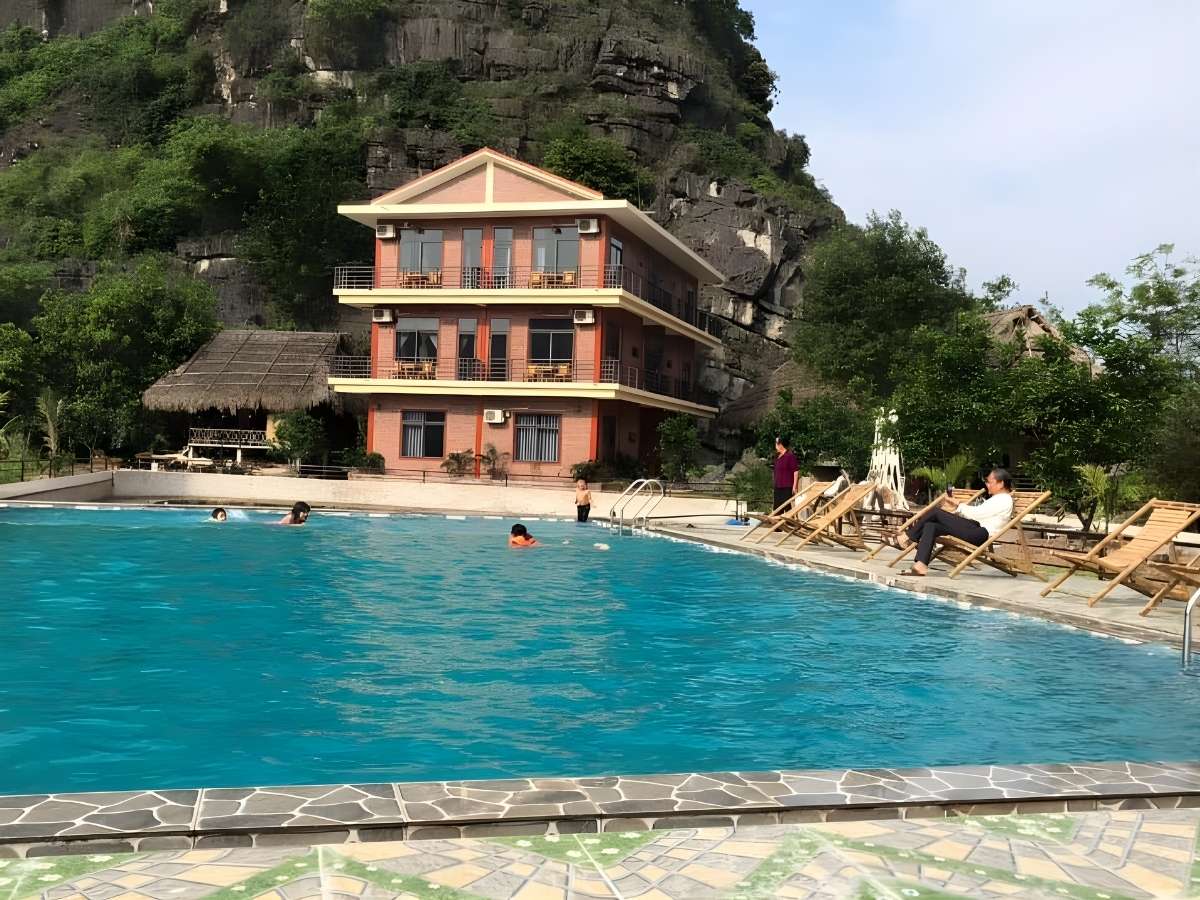 Ninh Binh Panorama Homestay là homestay ngắm núi và đồng lúa. (Nguồn: Sưu tầm)