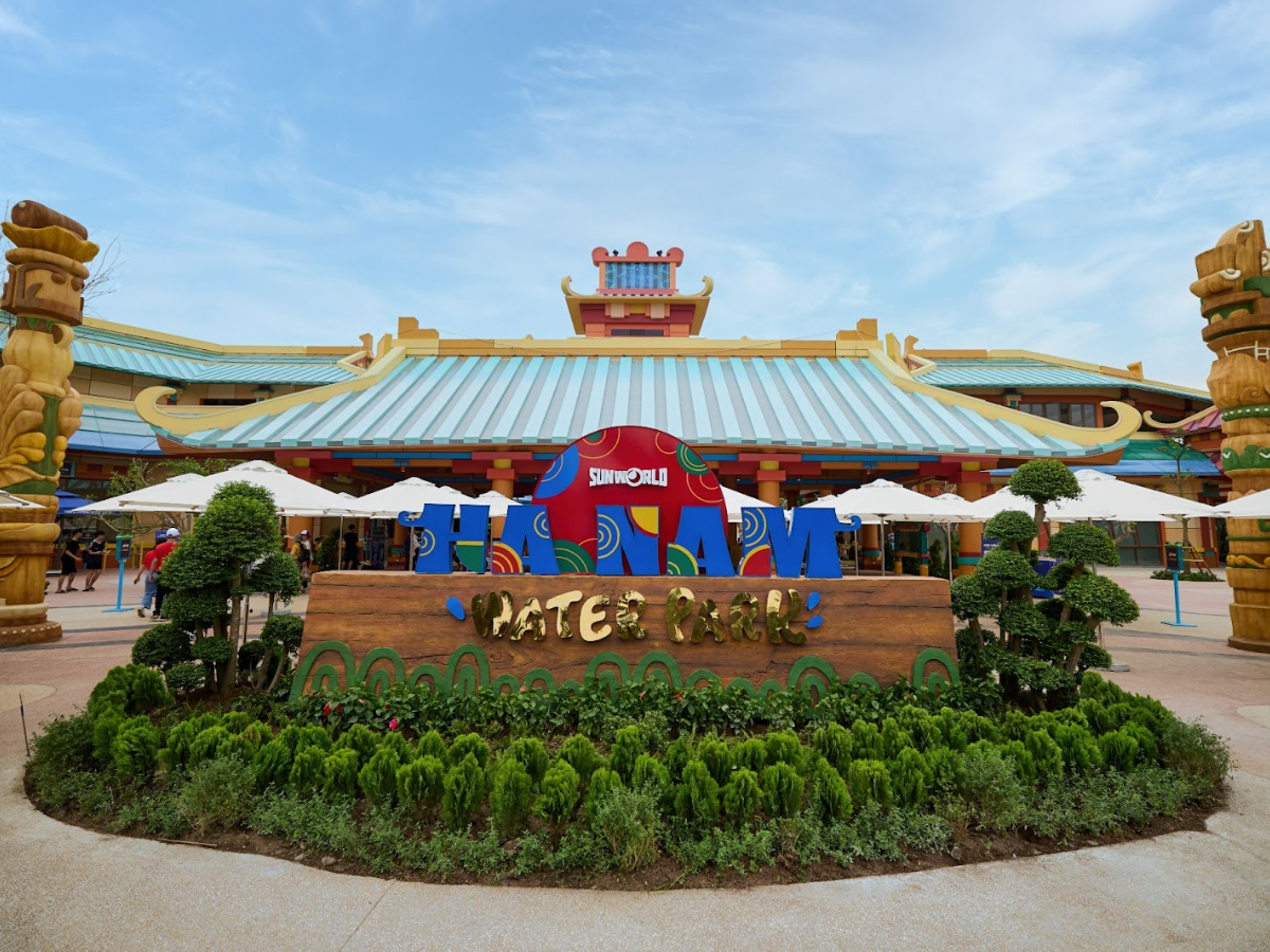 Kiến trúc nghệ thuật múa rối nước nổi bật tại Sun World Ha Nam.