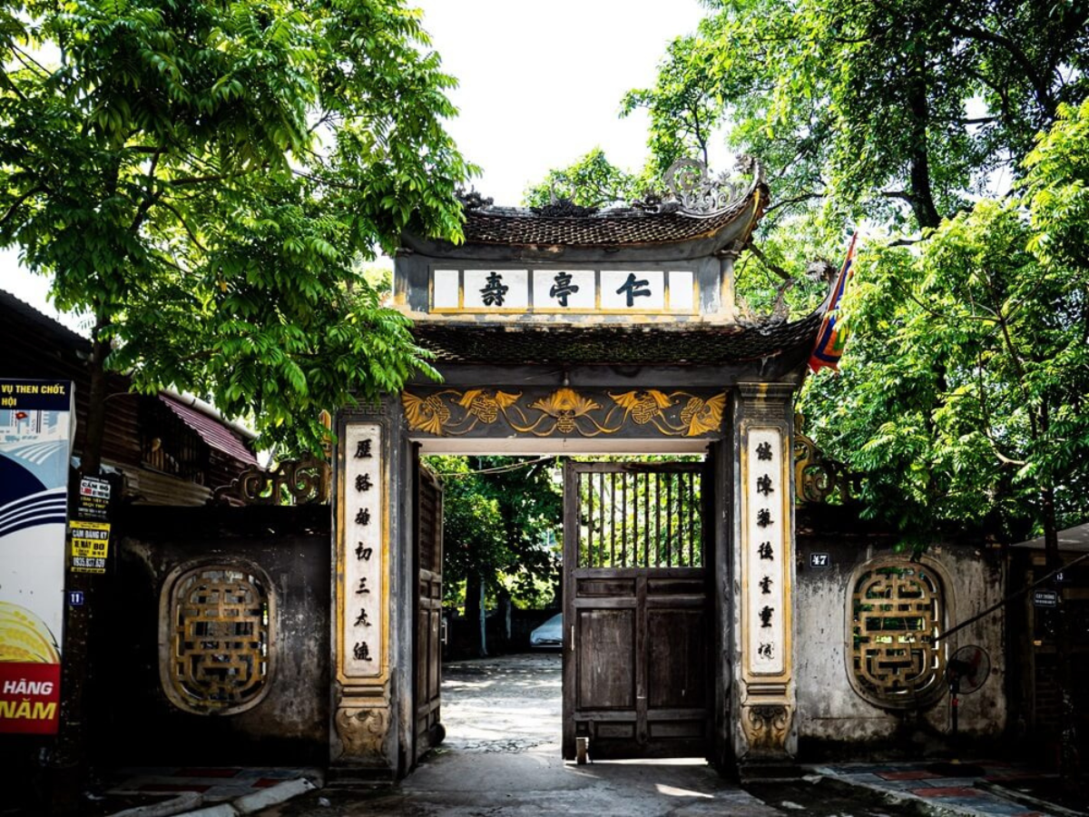 Về Đền Lê Chân để cảm nhận nét đẹp truyền thống và tâm linh.