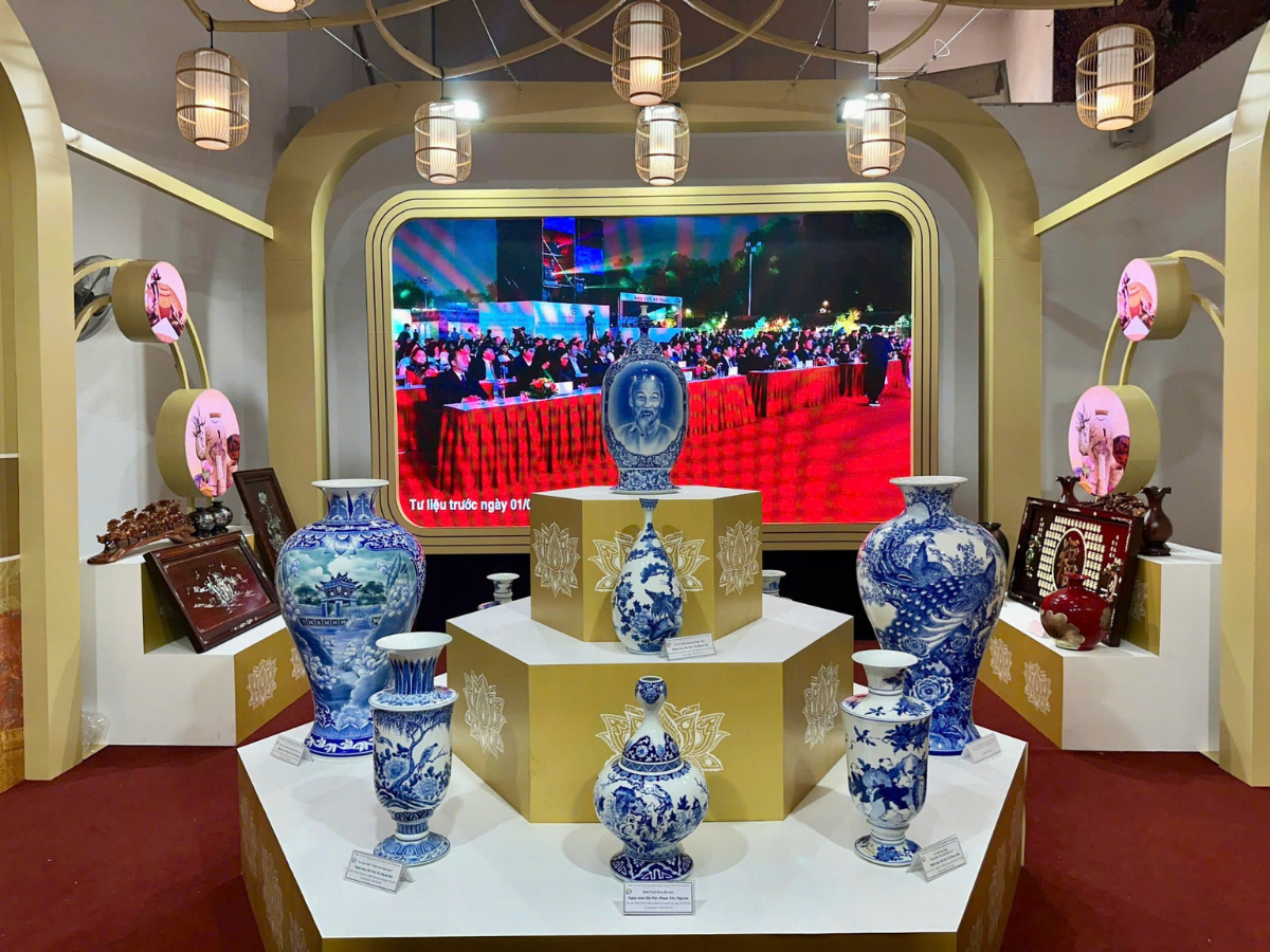 Nhiều sản phẩm gốm Quyết Thành được đánh giá cao cả trong và ngoài nước.