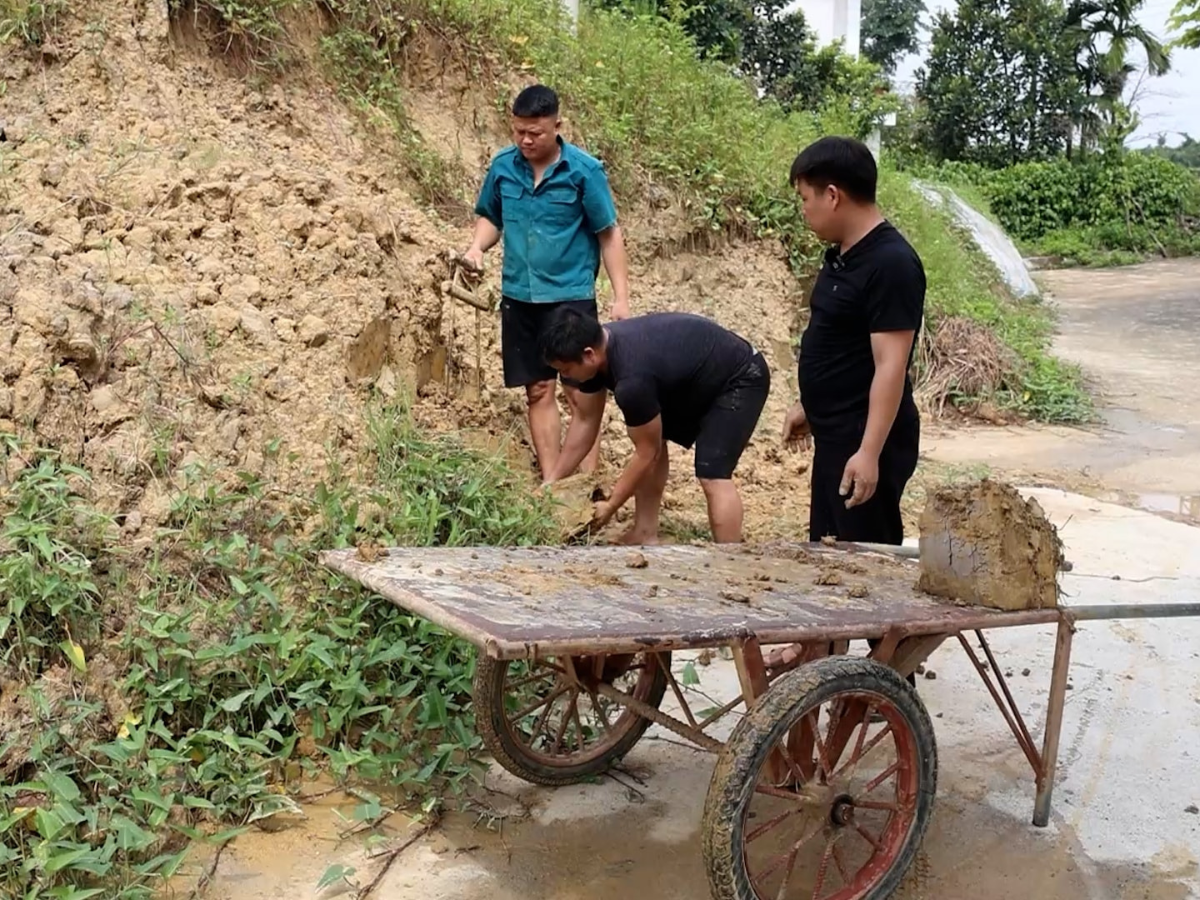 Nguyên liệu đặc biệt để làm gốm được khai thác ngay tại địa phương