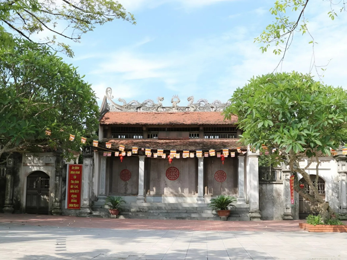 Lễ hội đền Trúc và nghi thức hát Dậm độc đáo