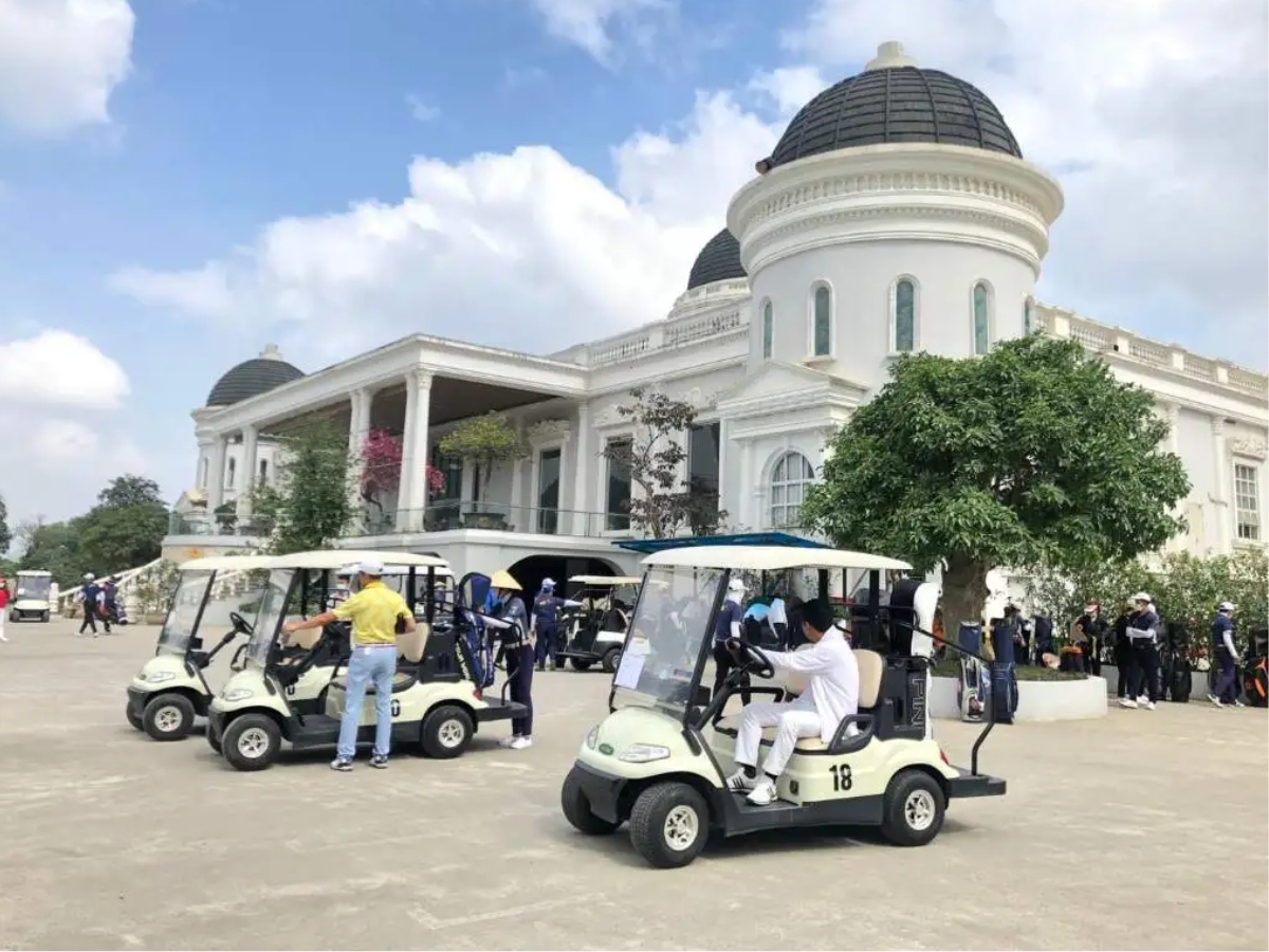 Chuẩn bị kĩ càng sẽ giúp cho chuyến đi chơi golf của du khách thêm trọn vẹn.