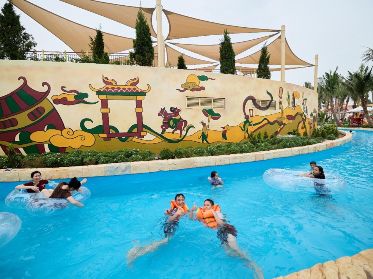Kết hợp vui chơi, giải trí tại Sun World Ha Nam.