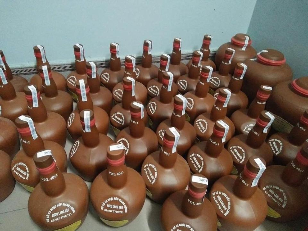 Mua rượu làng Bèo ở các cơ sở uy tín để tránh mua phải hàng kém chất lượng