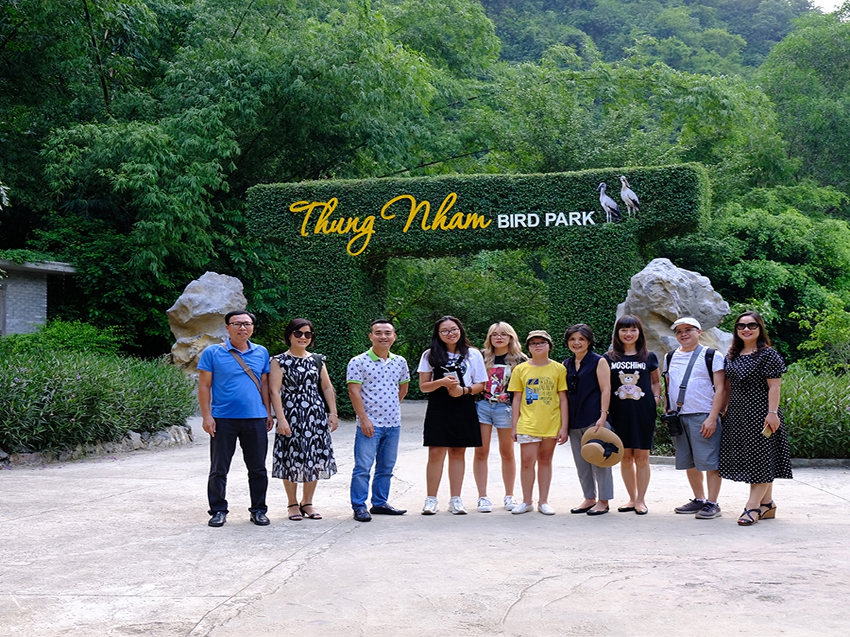 Giá vé tham quan Vườn chim Thung Nham hợp lý, phù hợp với nhiều du khách