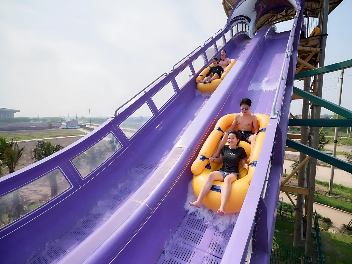 Trò chơi Song Làn Siêu Tốc dành riêng cho du khách đam mê trải nghiệm cảm giác mạnh